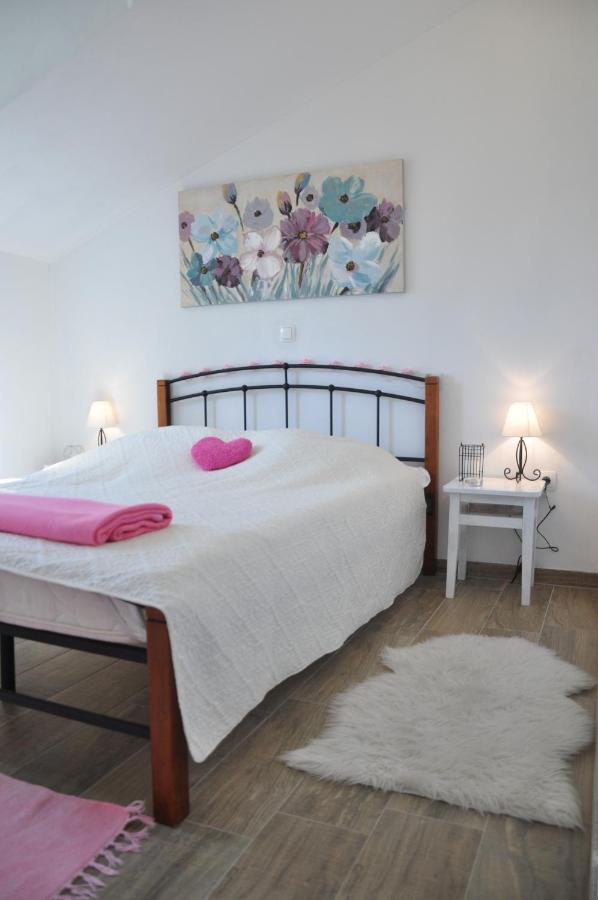 Apartmani Carnizza Ražanac Εξωτερικό φωτογραφία