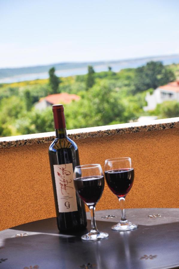 Apartmani Carnizza Ražanac Εξωτερικό φωτογραφία