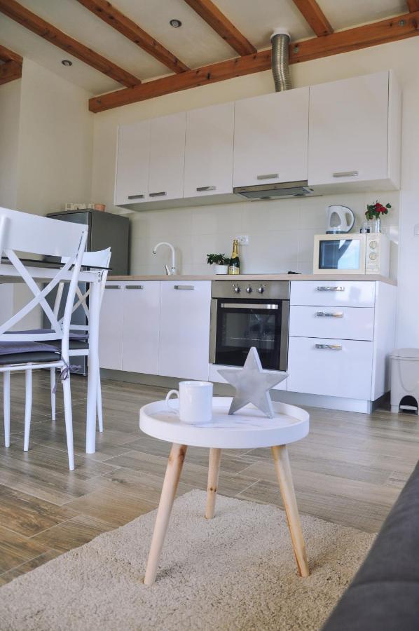 Apartmani Carnizza Ražanac Εξωτερικό φωτογραφία